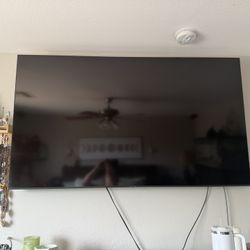 Samsung TU7000 70 Inch 
