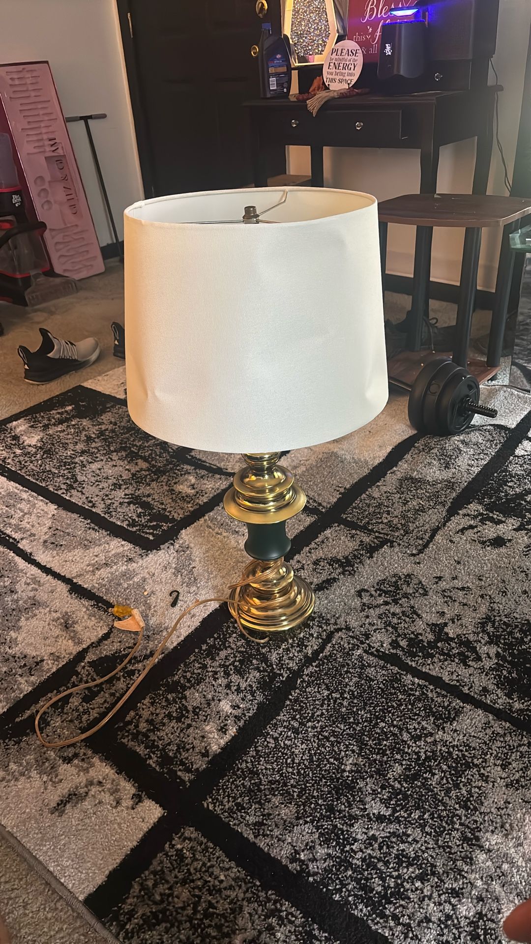 Ventage Lamp
