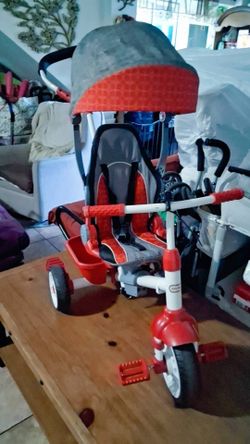 Tricycle stroller