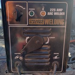 Welder 225amp Chicago Electric