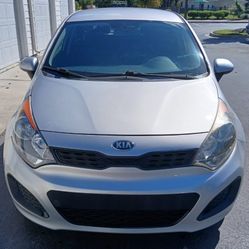 2013 KIA Rio LX