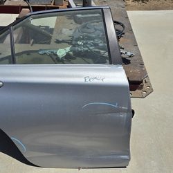 2015-2017 TOYOTA CAMRY PASSENGER REAR DOOR SHELL 