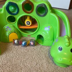Fisher Price Roll-A-Rounds Drop N Roar Dinosaur 3 Balls Included 