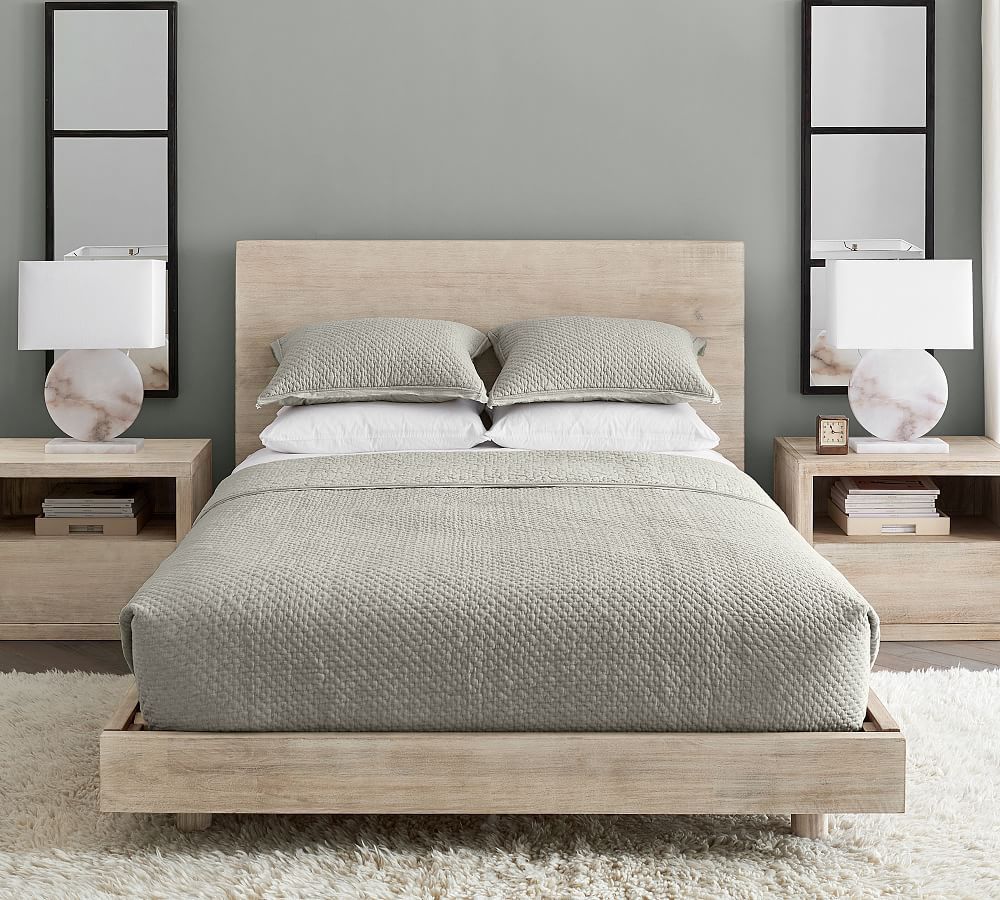 New Pottery Barn Queen Cayman Platform Bed Biscotti