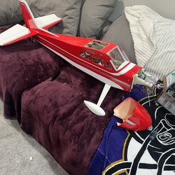 Rc Plane Valiant 10cc New With Engine And Servos Pnp