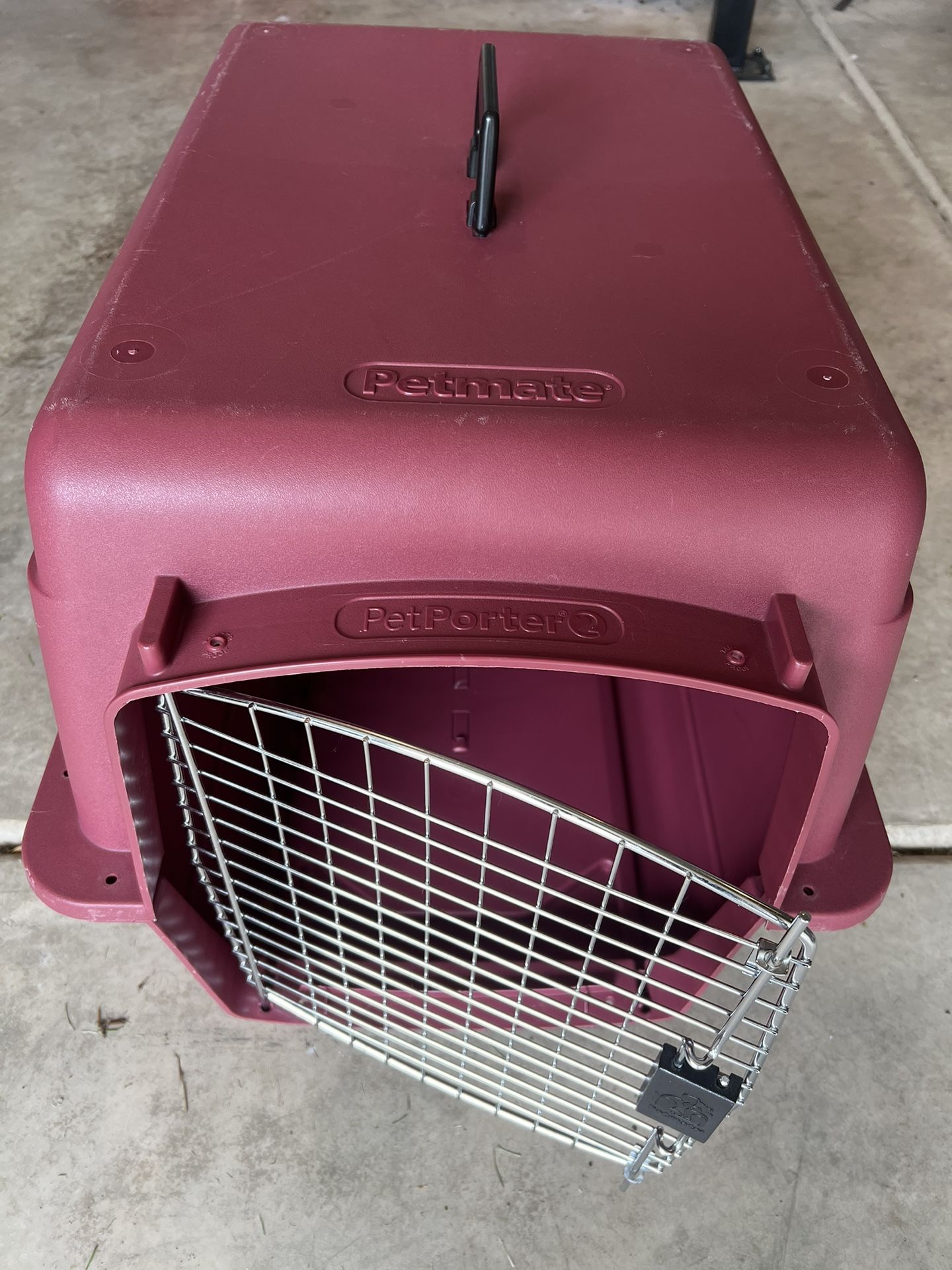 Large Pet Dog Or Cat Travel Kennel Carrier