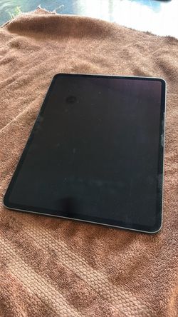iPad Pro 13 Inch M4 256GB With IPad Pro Apple Case