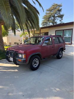 1992 Nissan Pathfinder