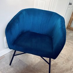 Blue Velvet Chair 