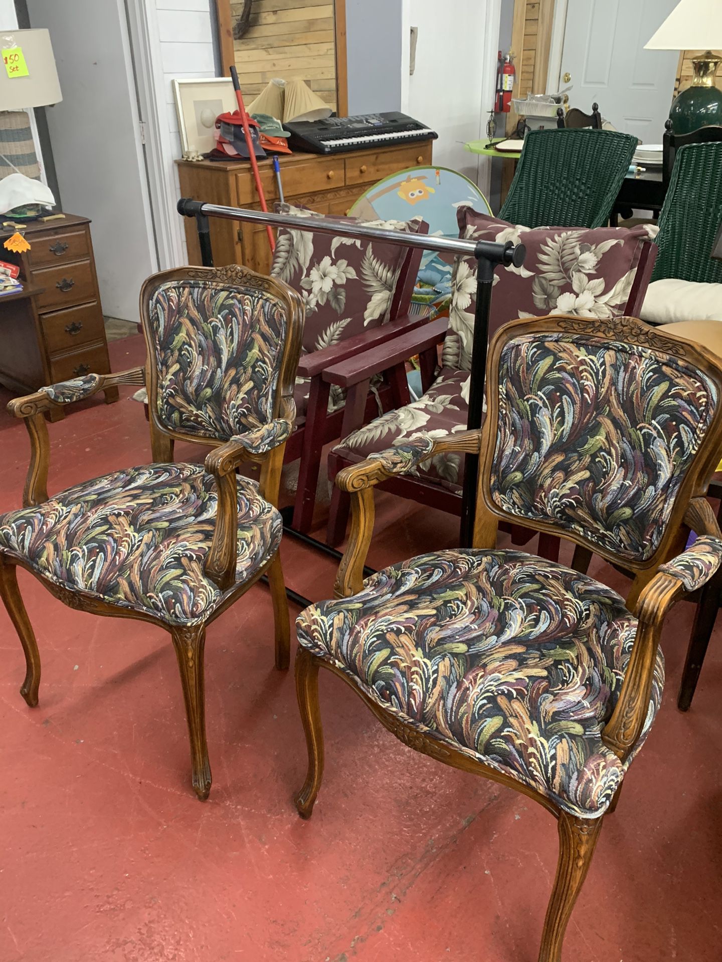 Pair of arm chairs