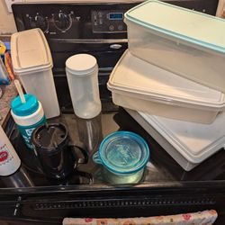 Plastic HomeGoods/Containers (Read Description)