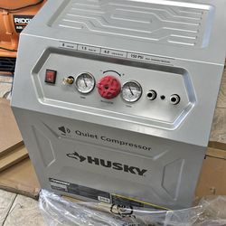 Husky 8 gallon air compressor