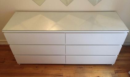 IKEA  malm 6 drawer dresser with glass top