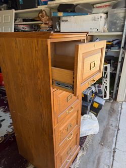 Wood cabinet