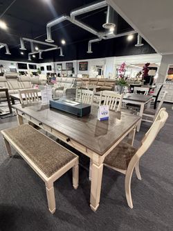 6 PC DINING TABLE