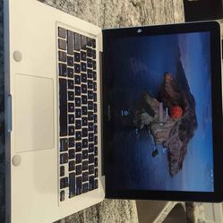 MacBook Pro 9 New 