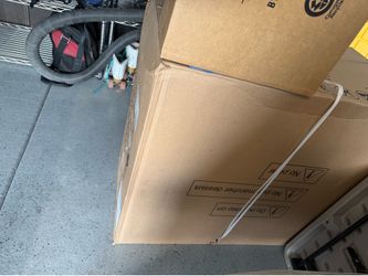 GE LAUNDRY PEDESTAL