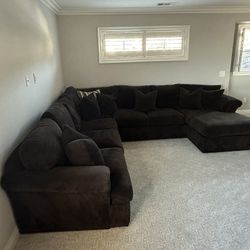 Sectional Couch 