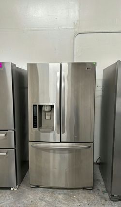 LG 3-Door French Door Fridge, Stainless Steel, Excellent Condition, Ice & Water Dispenser