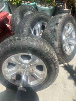 Chevrolet Silverado tires and wheels