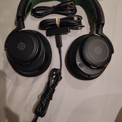 SteelSeries Arctis Nova Wireless Headset