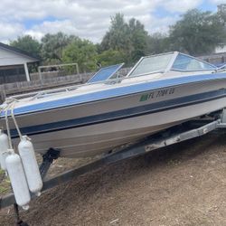 1987’ Sea Ray Mercruiser 4.3 inboard boat