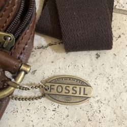 Pair Fossil leather travel bags Brand New Perfect condition High End duffel suit case 