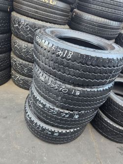 SET OF FOUR 275 70 18 BRIDGESTONE
