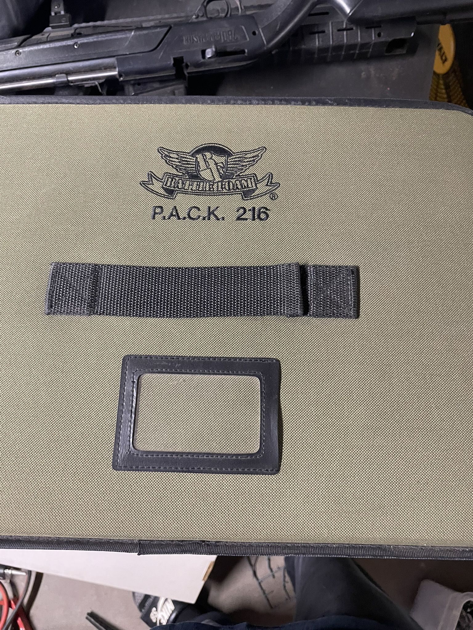 Battlefoam 216 Paint Cases