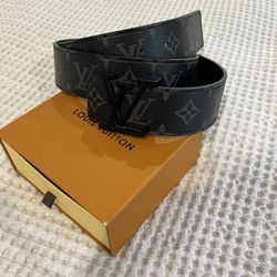 Louis Vuitton Belt 