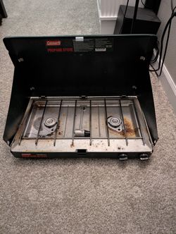 Coleman Two Burner Propane Stove
