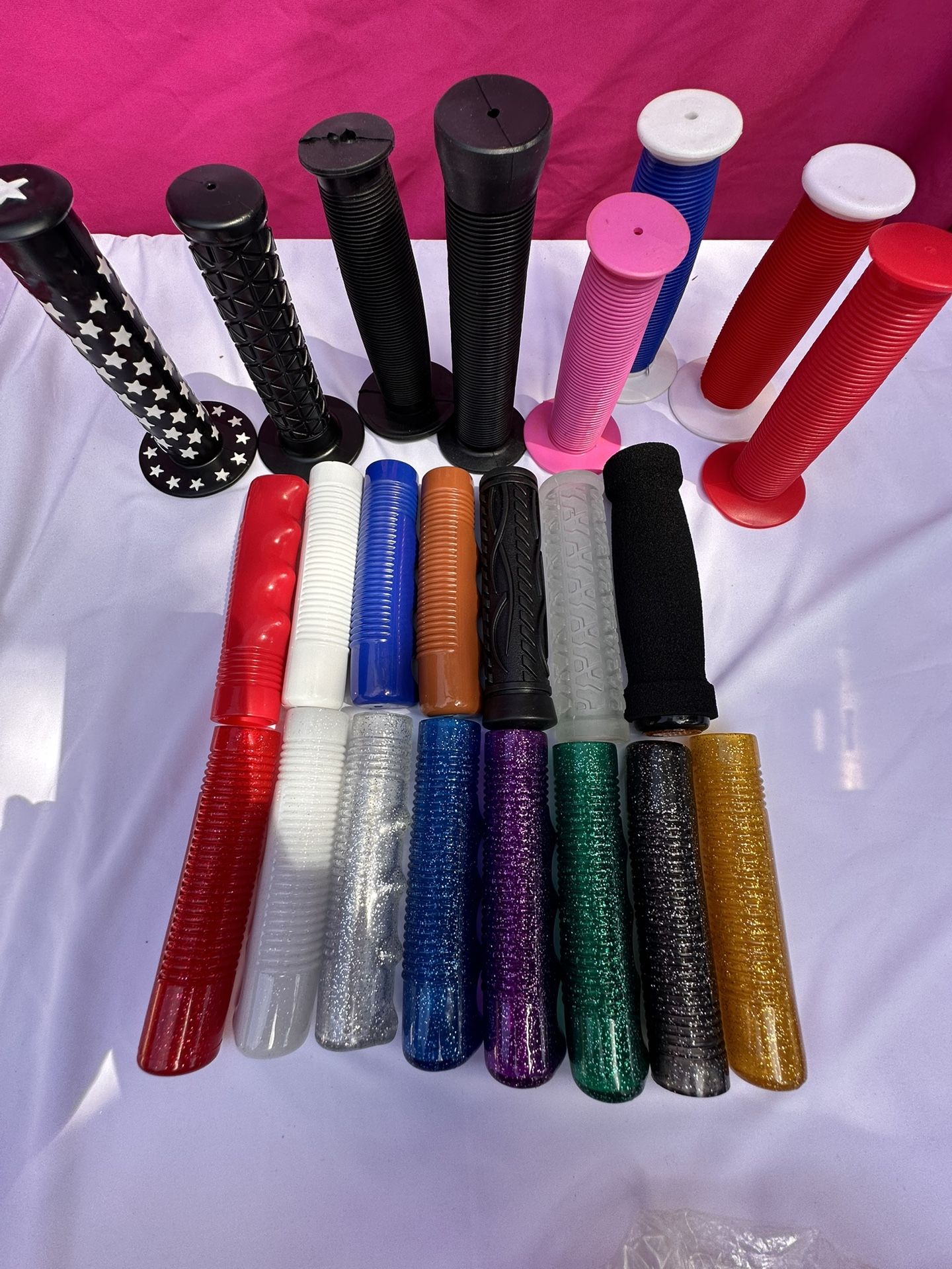 Low Rider Grips Mountain Bike Grips, Selling A Pair From $7. Dollar To $40 A Pair