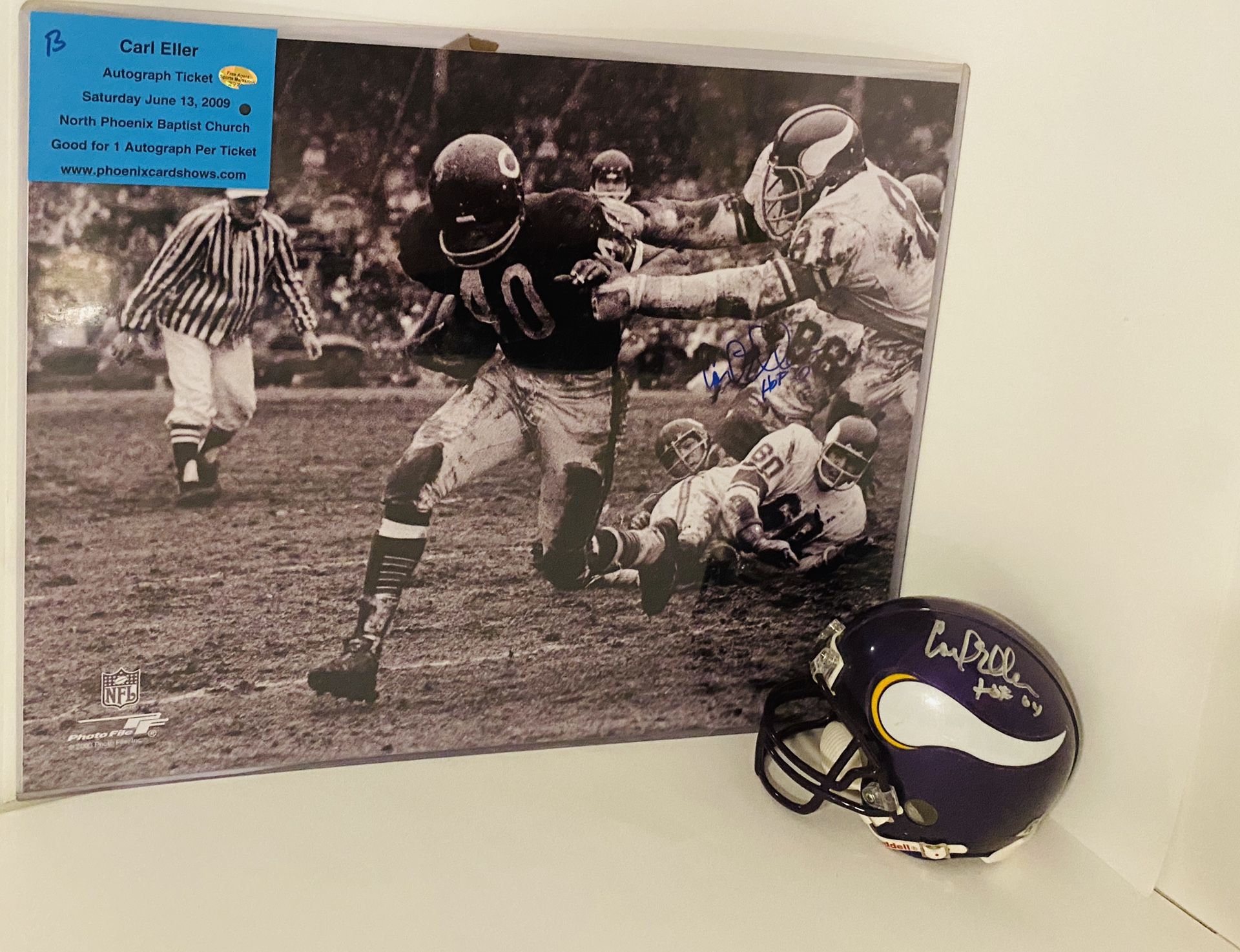 Carl Eller Minnesota Vikings Autographed Mini Helmet w Inscrip / Cert of Auth WOW !!
