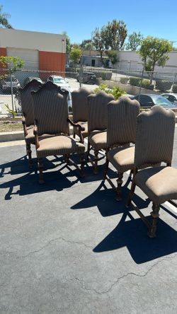 Set of six vintage chairs to captains for regular