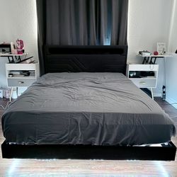 Queen Bed Frame With Mattress 