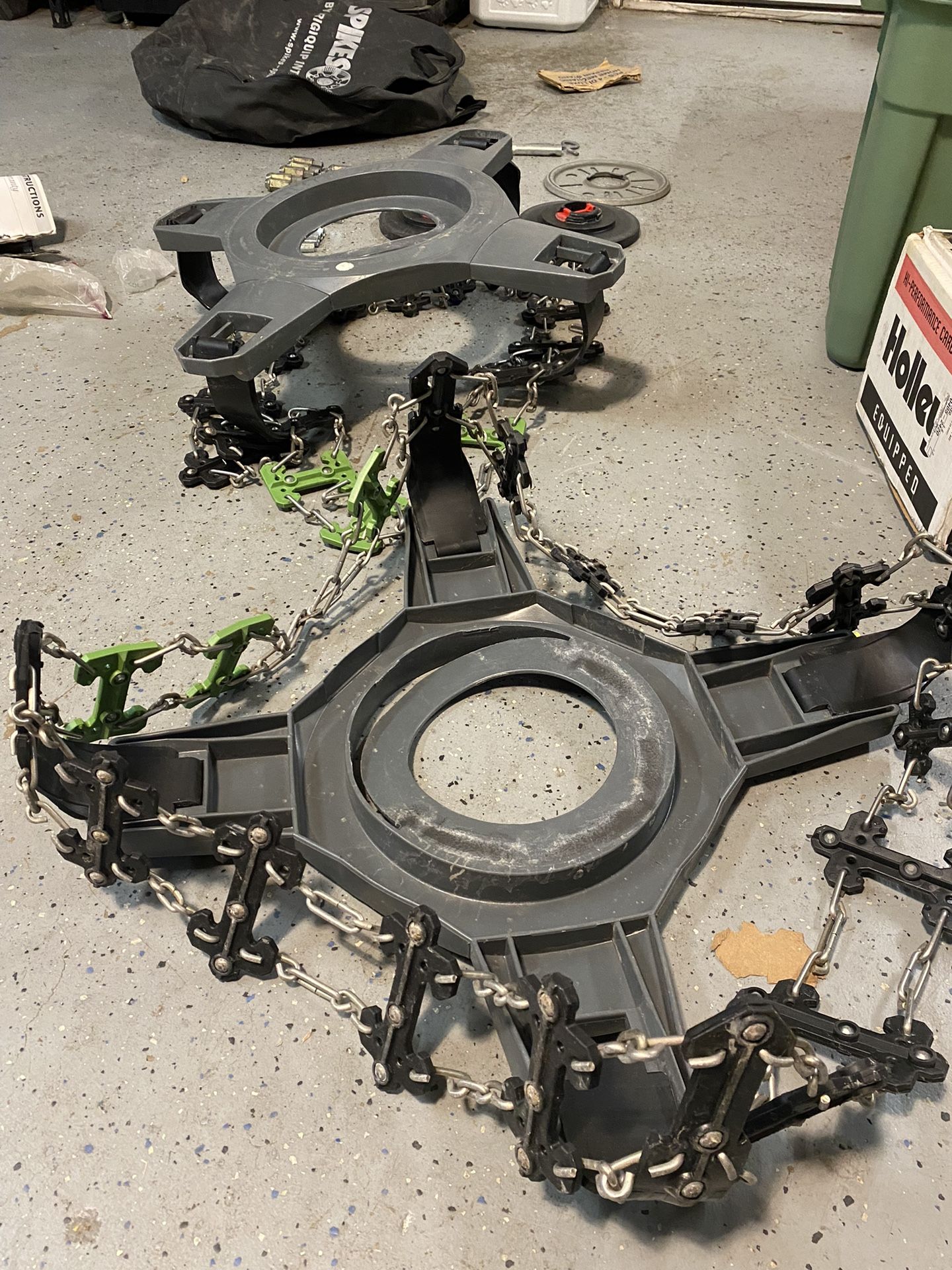 Spike Spider Snow Chains SPXXL for Sale in Escondido, CA OfferUp