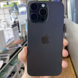 UNLOCKED iPhone 15 Pro Max 512GB