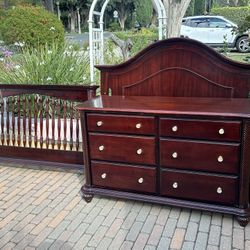 Full Size Hardwood Bedroom Set 