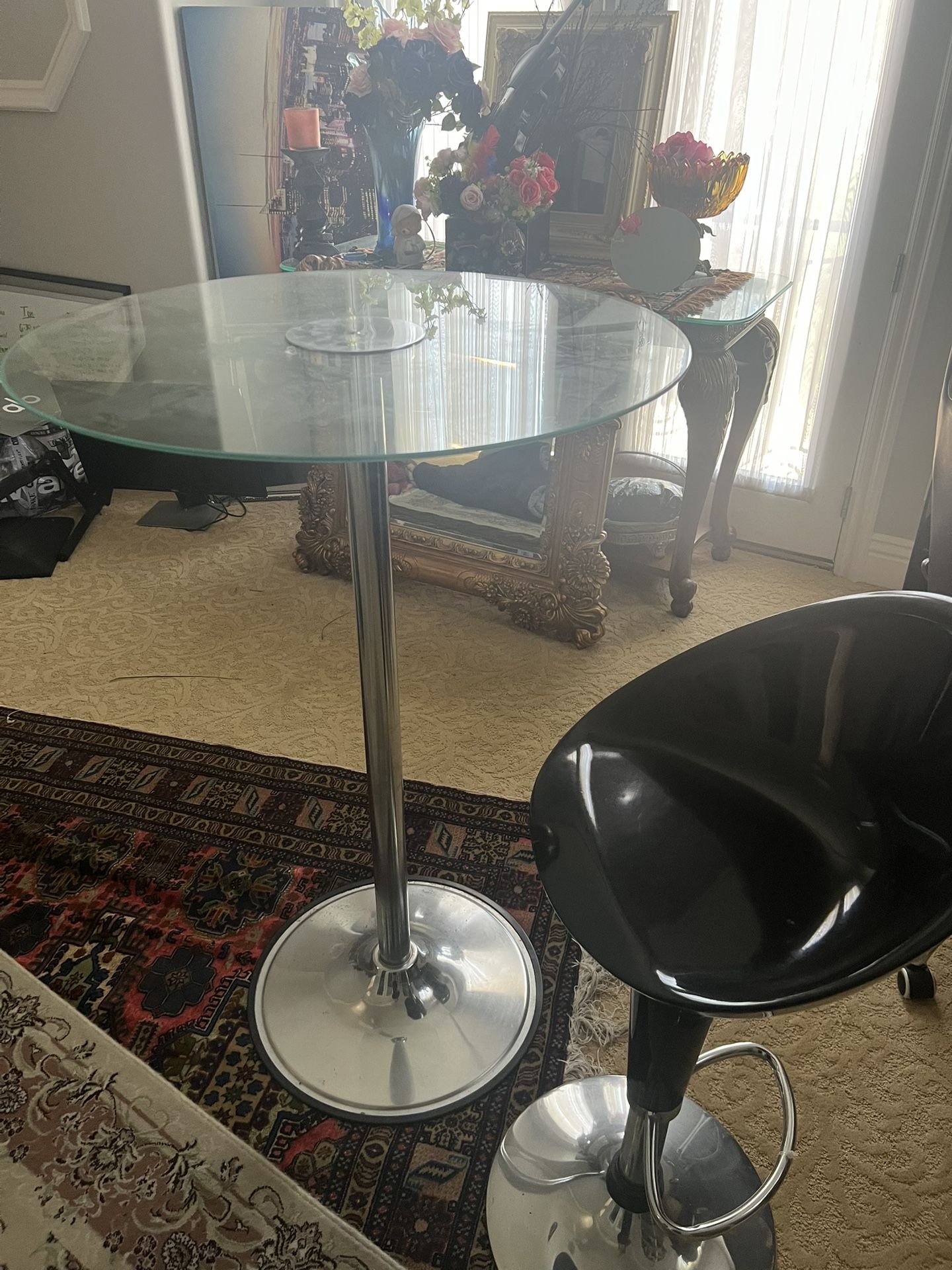 Glass Bar Table + 1 Stool