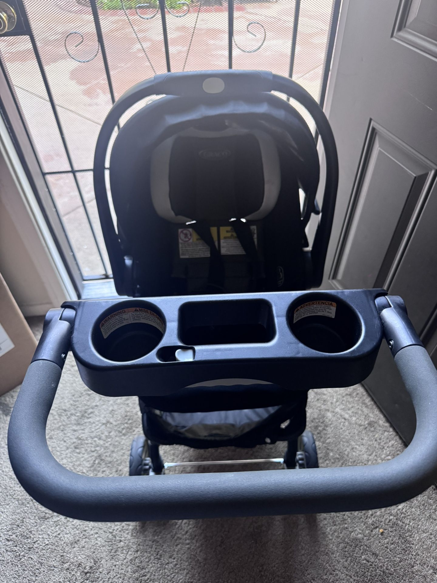Graco Snug Rider Stroller And Car Seat 