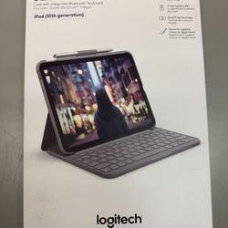 Logitech Slim Folio for iPad (10th generation)