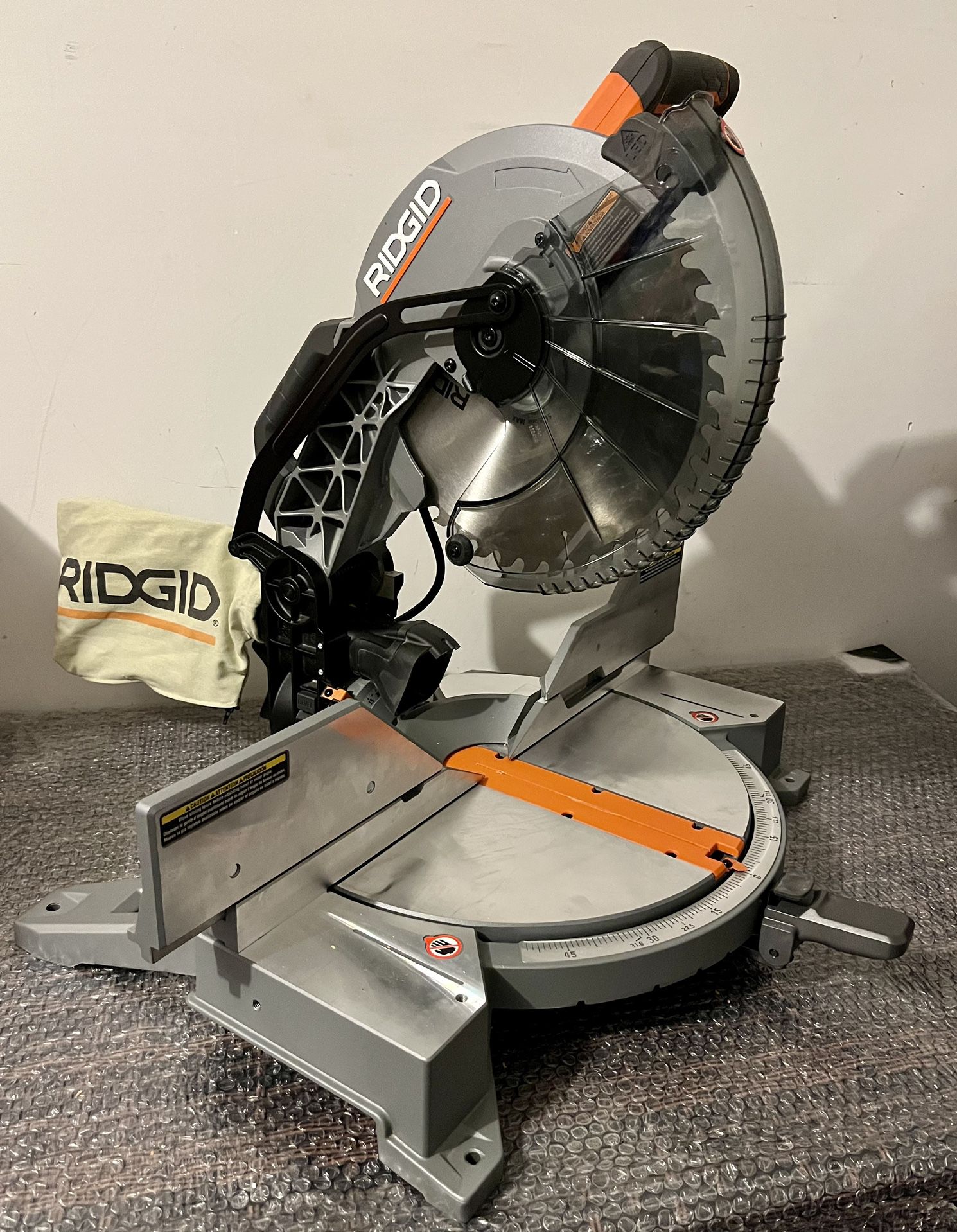 Ridgid Model R4123 15 Amp Corded 12 in. Dual Bevel Miter Saw with LED  Cutline Indicator. Open box!!! for Sale in Kennesaw, GA OfferUp