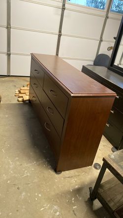 Dresser: pick up pending