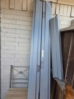 Never used the door and frame $250
