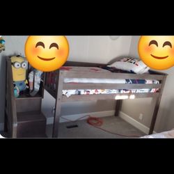 Twin Size Elevated Kids Bed.