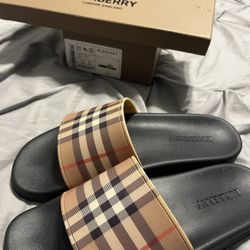 burberry slides