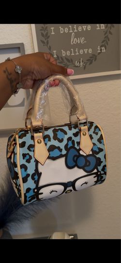 Hello Kitty Pillow bag