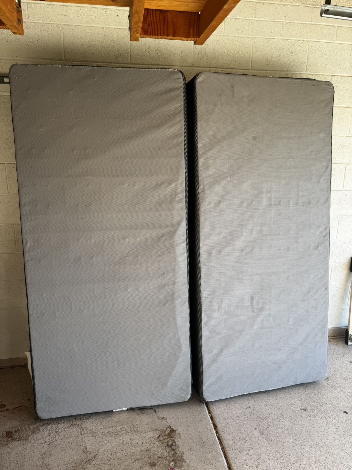 Two Twin or Split King Box Spring