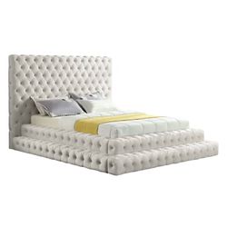 Queen size bed with mattress