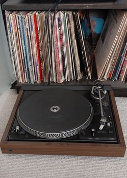 Dual 1264 turntable